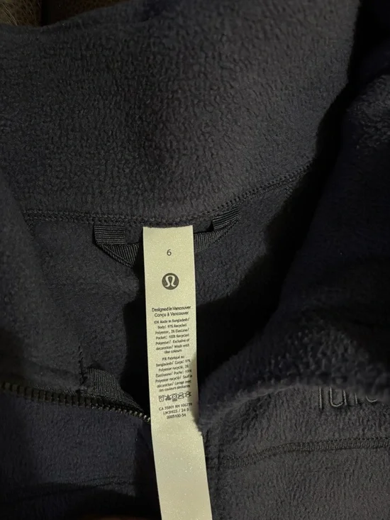 lululemon Athletica Dark Navy Quarter-Zip Fleece Pullover - Picture 5 of 8
